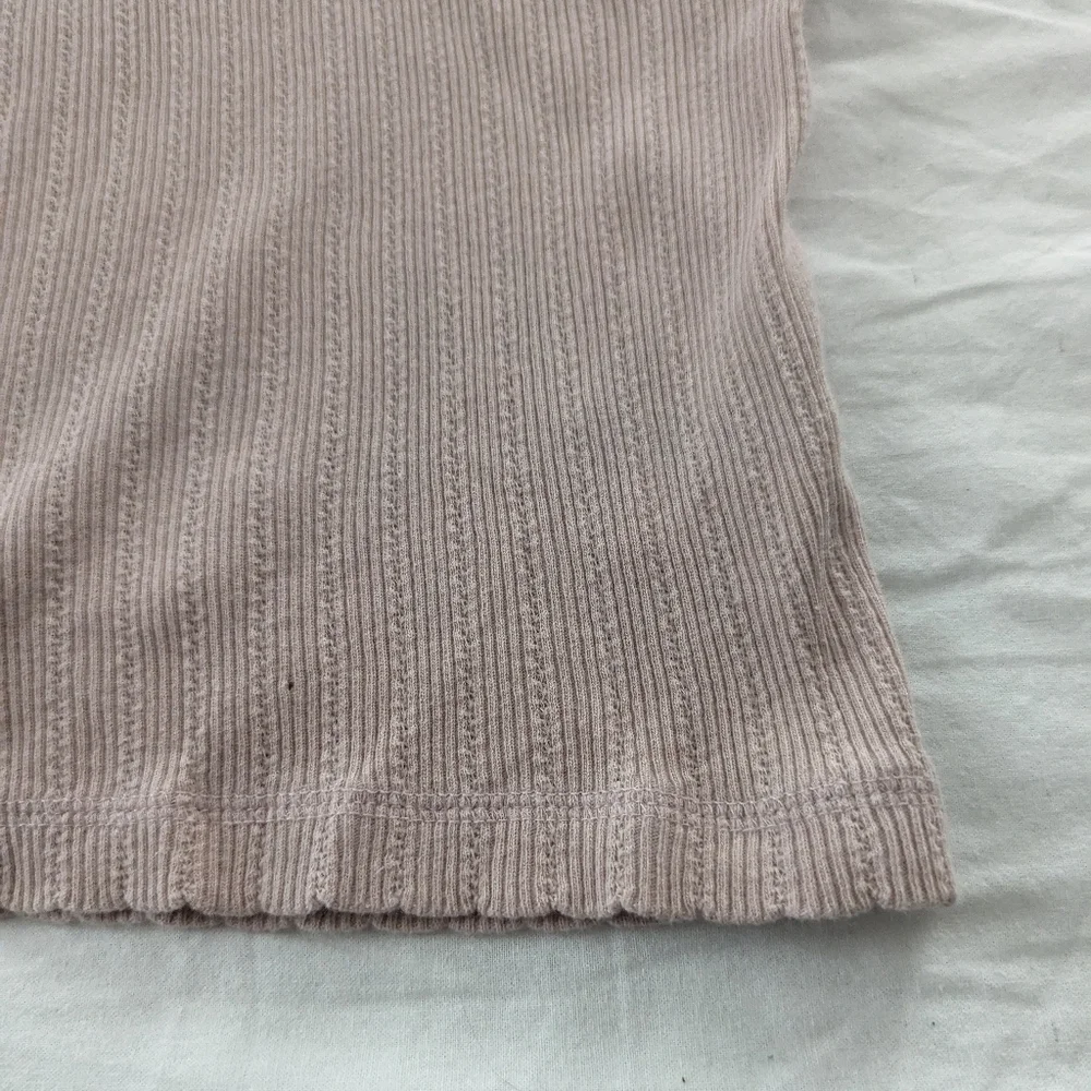 Liz Sport Ribbed Tank - Picture 4 of 8